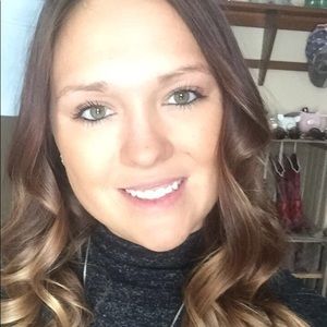 Meet your Posher, Stacey